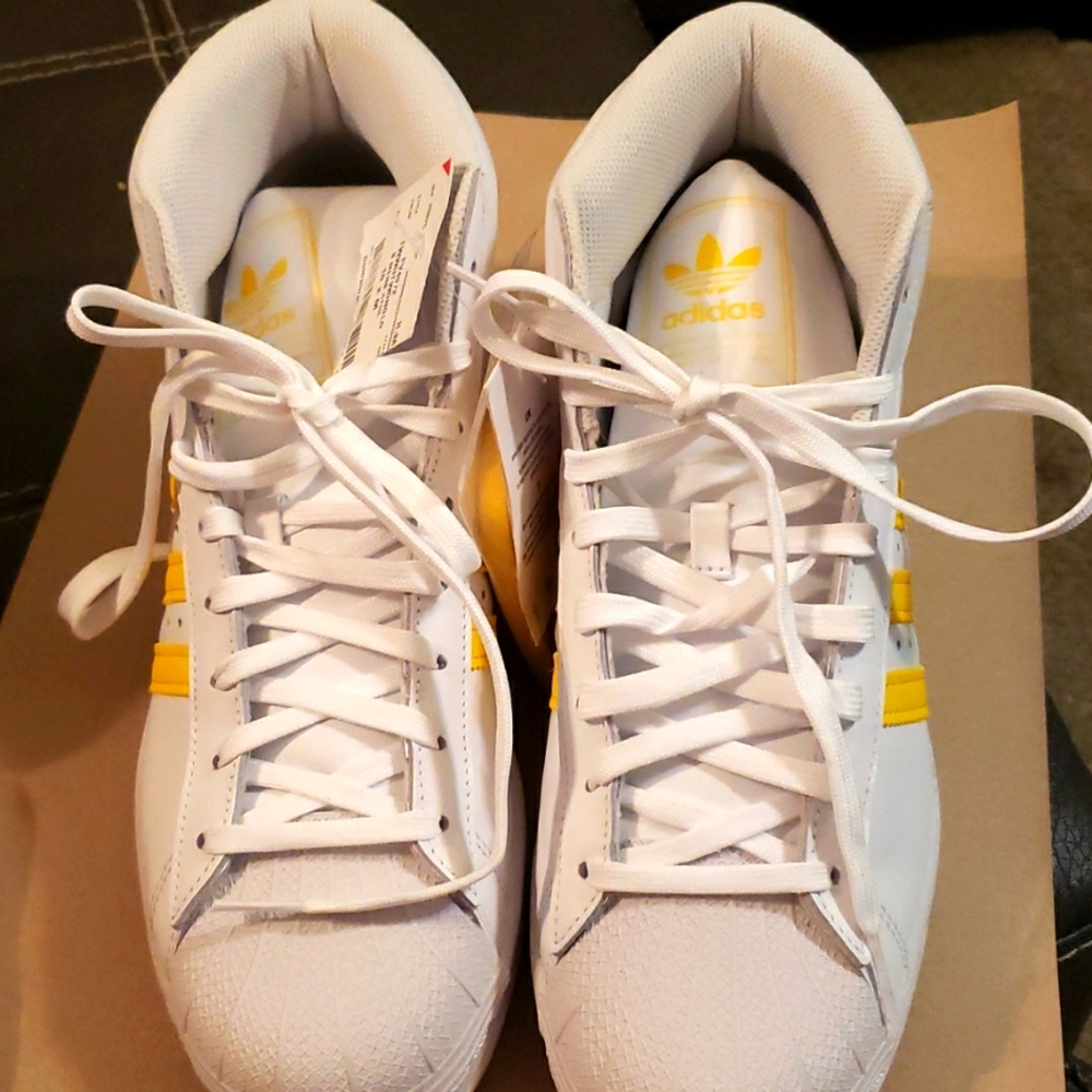 Brand new Adidas men's sneakers